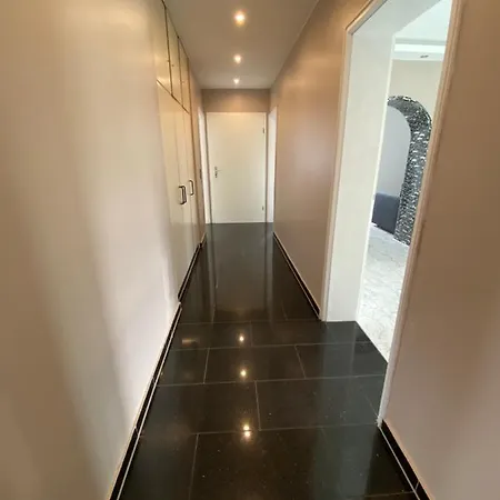 4 Zw M. Blick V. Balkon Auf Lech *