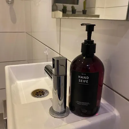 דירה 4 Zw M. Blick V. Balkon Auf Lech אוגסבורג