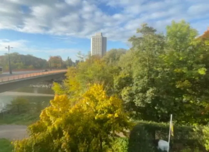 4 Zw M. Blick V. Balkon Auf Lech 아우크스부르크